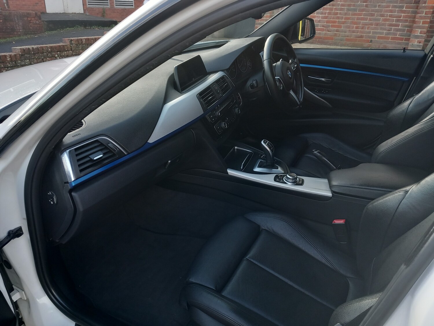 Used BMW 3 Series 2016 for sale - 76783336: Photo 25