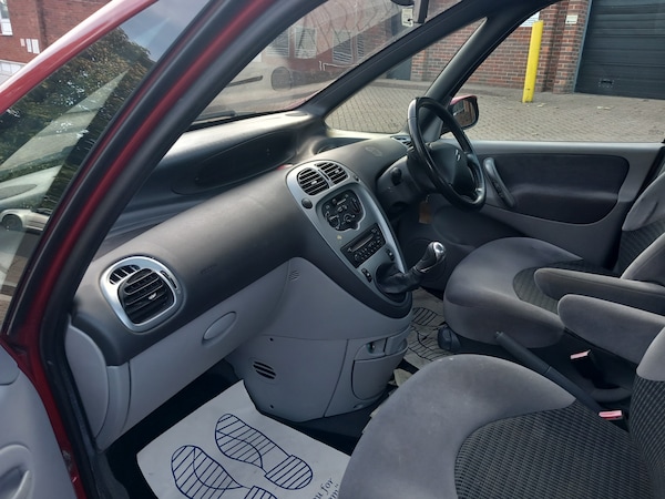 Used Citroen Xsara Picasso 2008 for sale - 76198121: Photo 14
