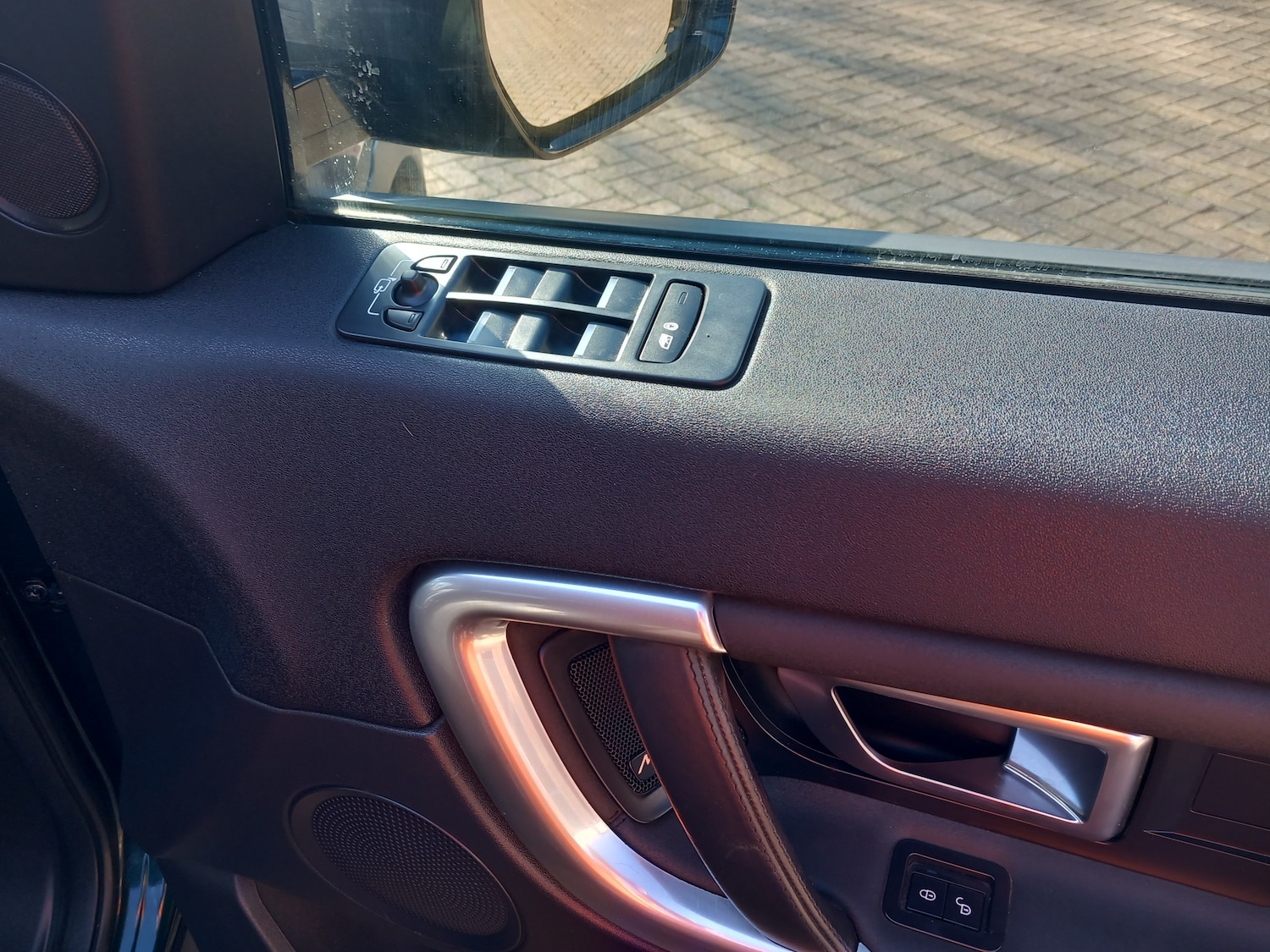 Used Land Rover Discovery Sport 2017 for sale - 77962389: Photo 15