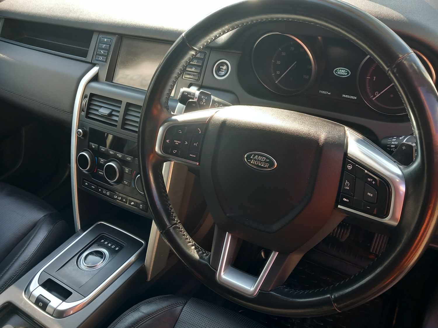 Used Land Rover Discovery Sport 2017 for sale - 77962389: Photo 16