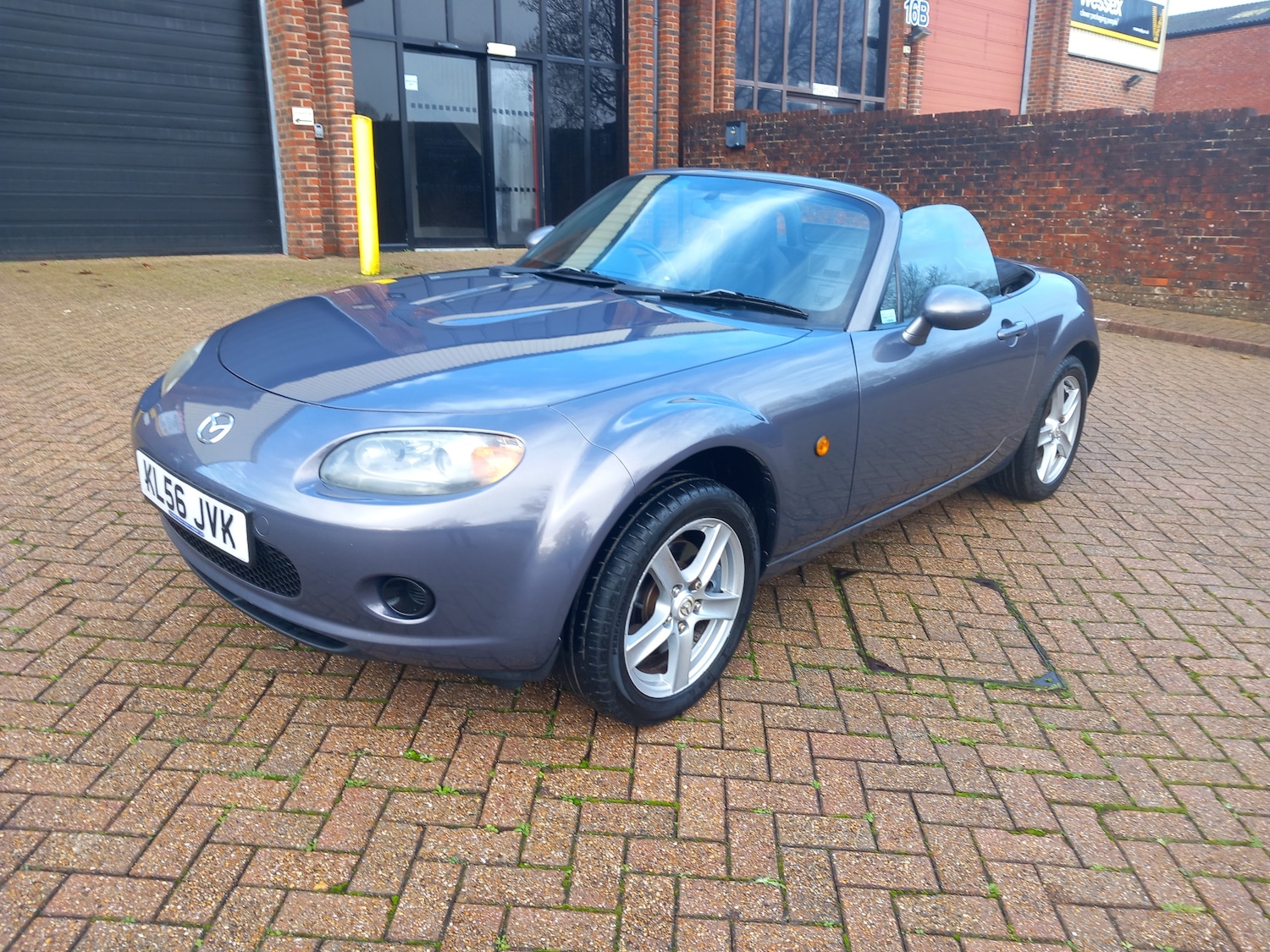 Used Mazda MX-5 2006 for sale - 76735733: Photo 3