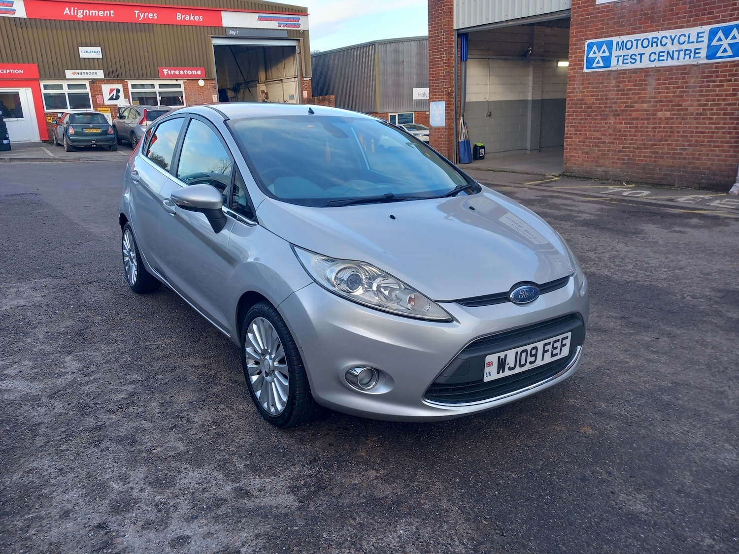Used Ford Fiesta 2009 for sale - 76711927: Photo 1