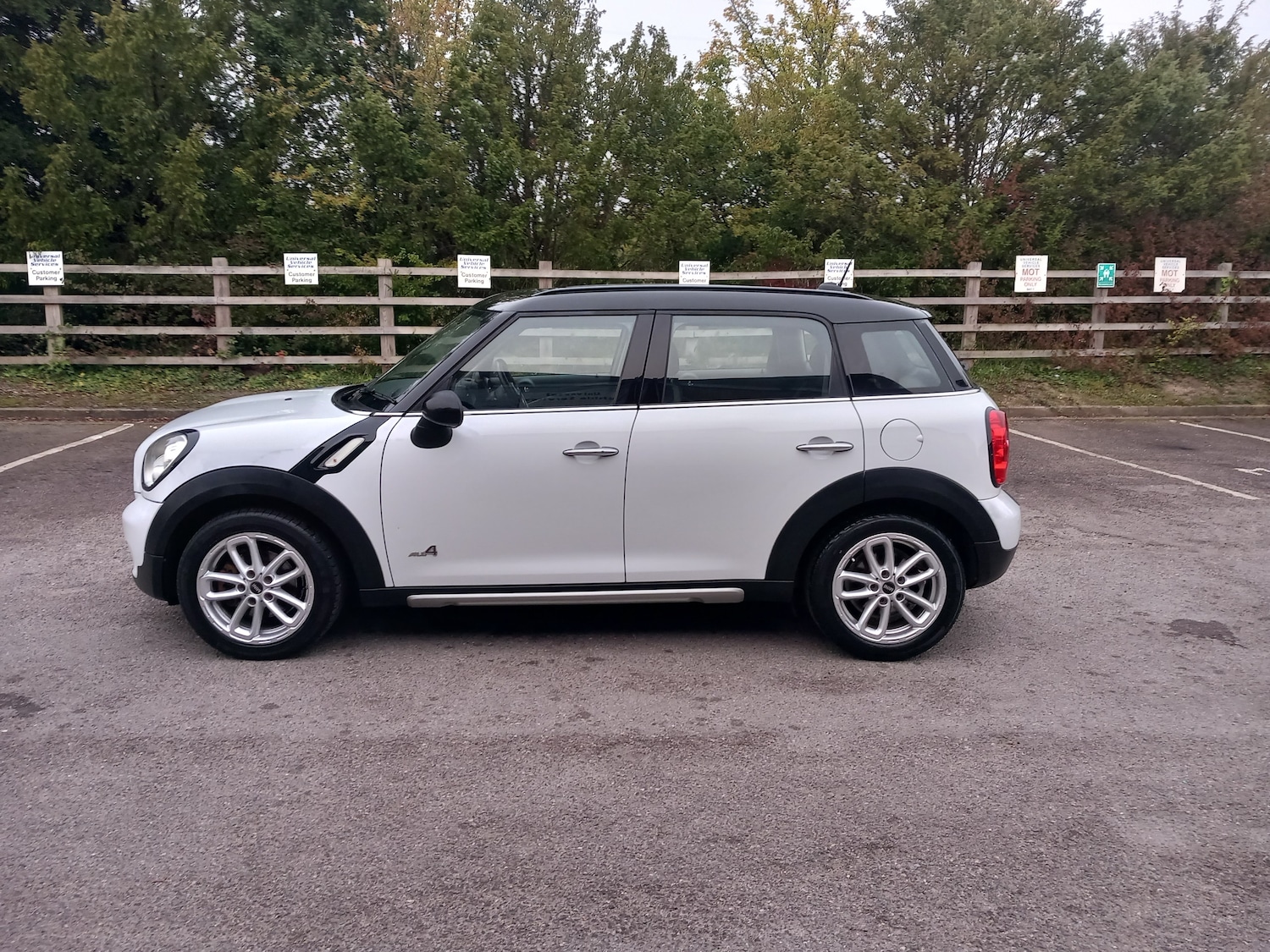 Used MINI Countryman 2015 for sale - 76143654: Photo 4