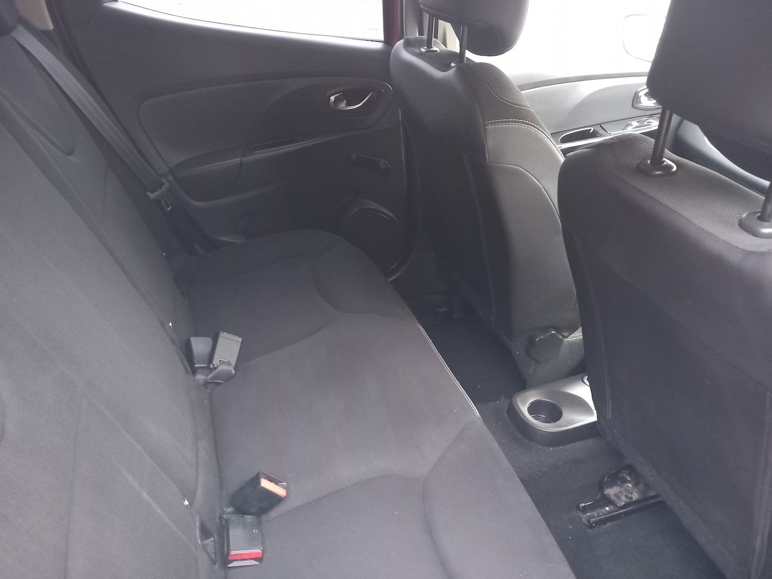 Used Renault Clio 2014 for sale - 76905190: Photo 12