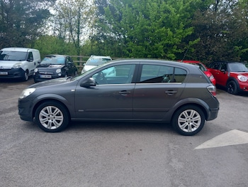 Used Vauxhall Astra 2010 for sale - 78273212: Photo