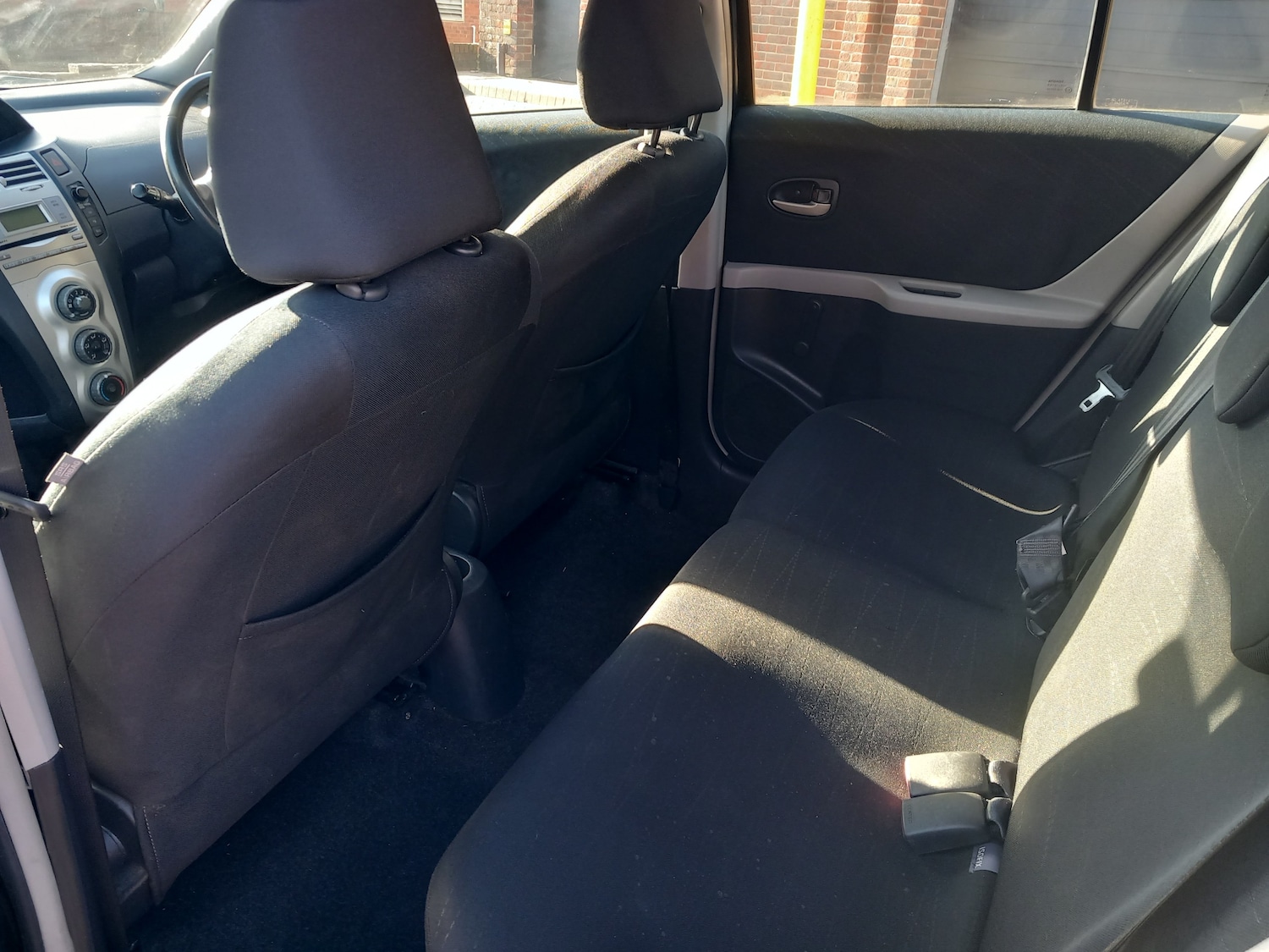 Used Toyota Yaris 2008 for sale - 76693543: Photo 15