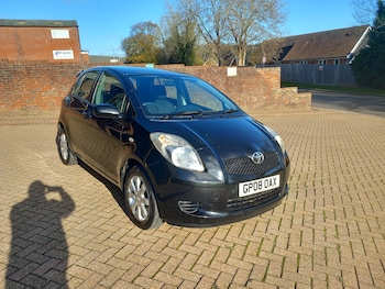 Toyota - Yaris