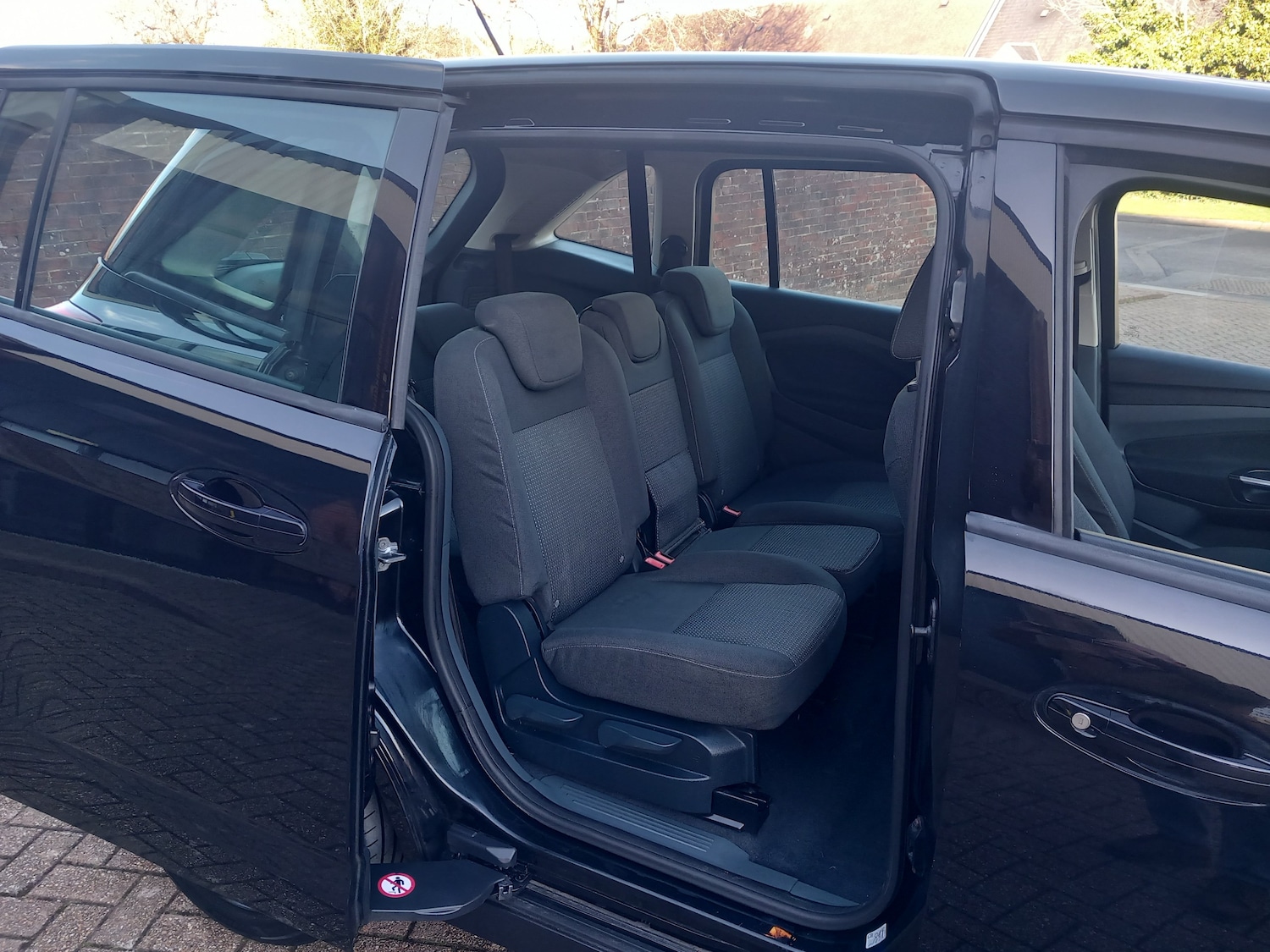 Used Ford Grand C-Max 2013 for sale - 77855849: Photo 14