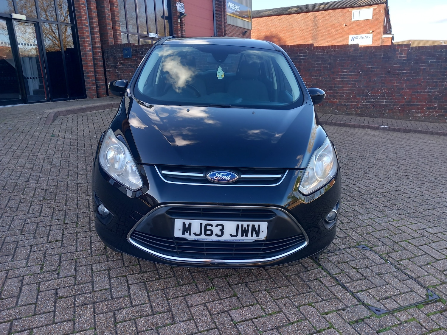 Used Ford Grand C-Max 2013 for sale - 77855849: Photo 2