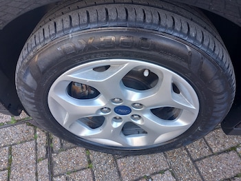 Used Ford Grand C-Max 2013 for sale - 77855849: Photo