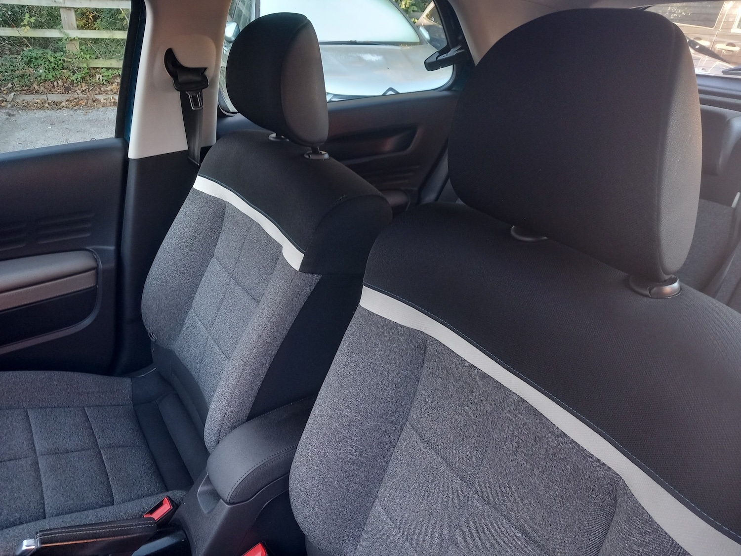 Used Citroen C4 Cactus 2018 for sale - 76663108: Photo 21