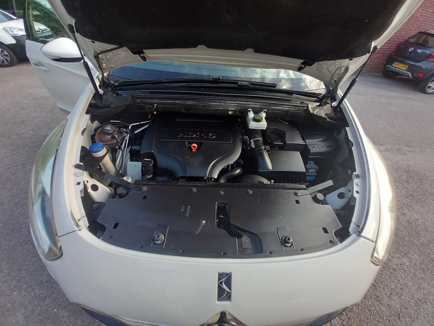 Vehicle 28