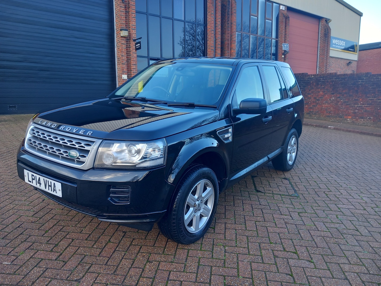 Used Land Rover Freelander 2014 for sale - 76777427: Photo 3