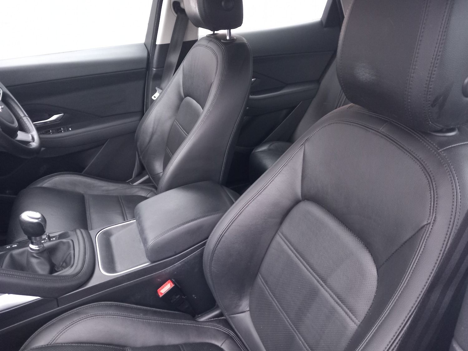 Used Jaguar E-Pace 2019 for sale - 77301657: Photo 24