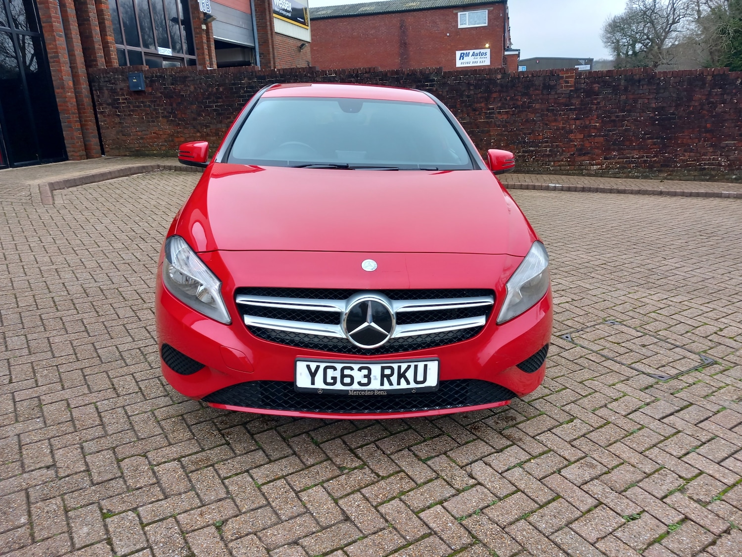 Used Mercedes-Benz A-Class 2013 for sale - 77616987: Photo 2