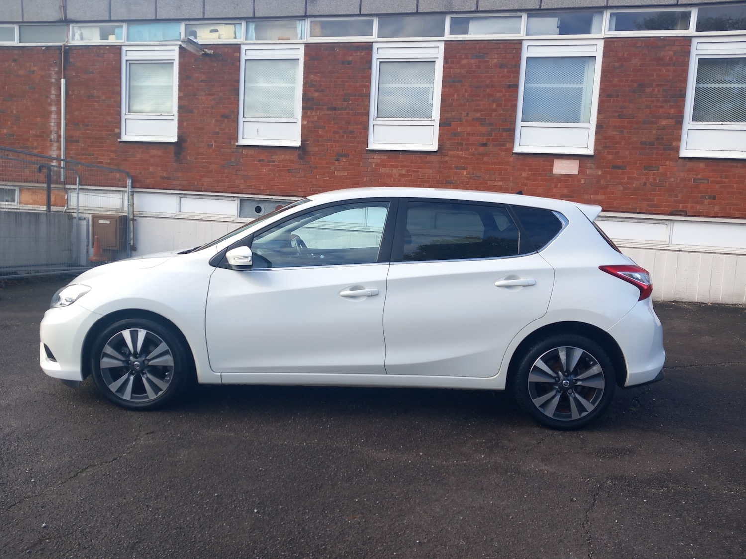 Used Nissan Pulsar 2015 for sale - 76554428: Photo 4