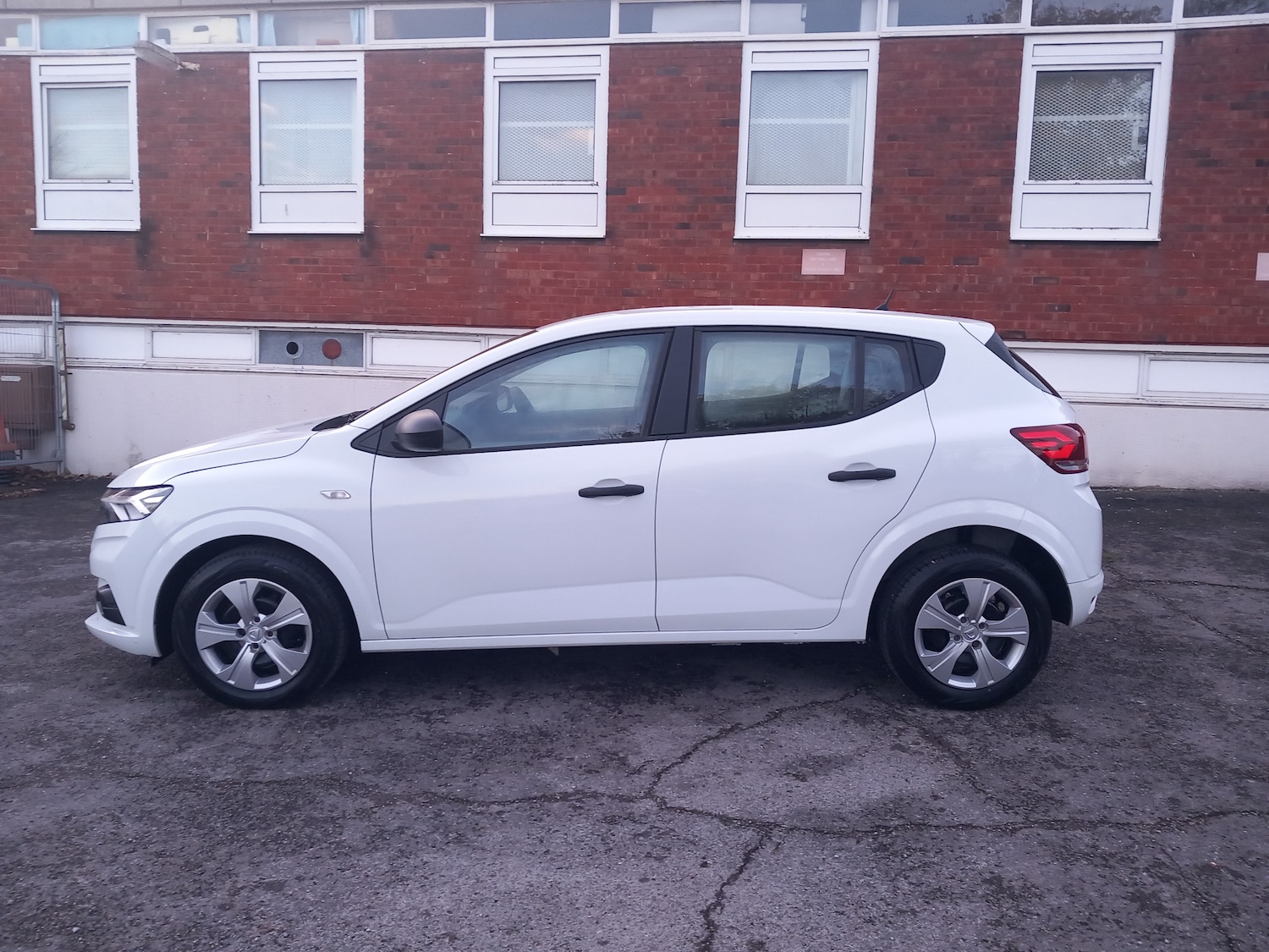 Used Dacia Sandero 2021 for sale - 76557807: Photo 4