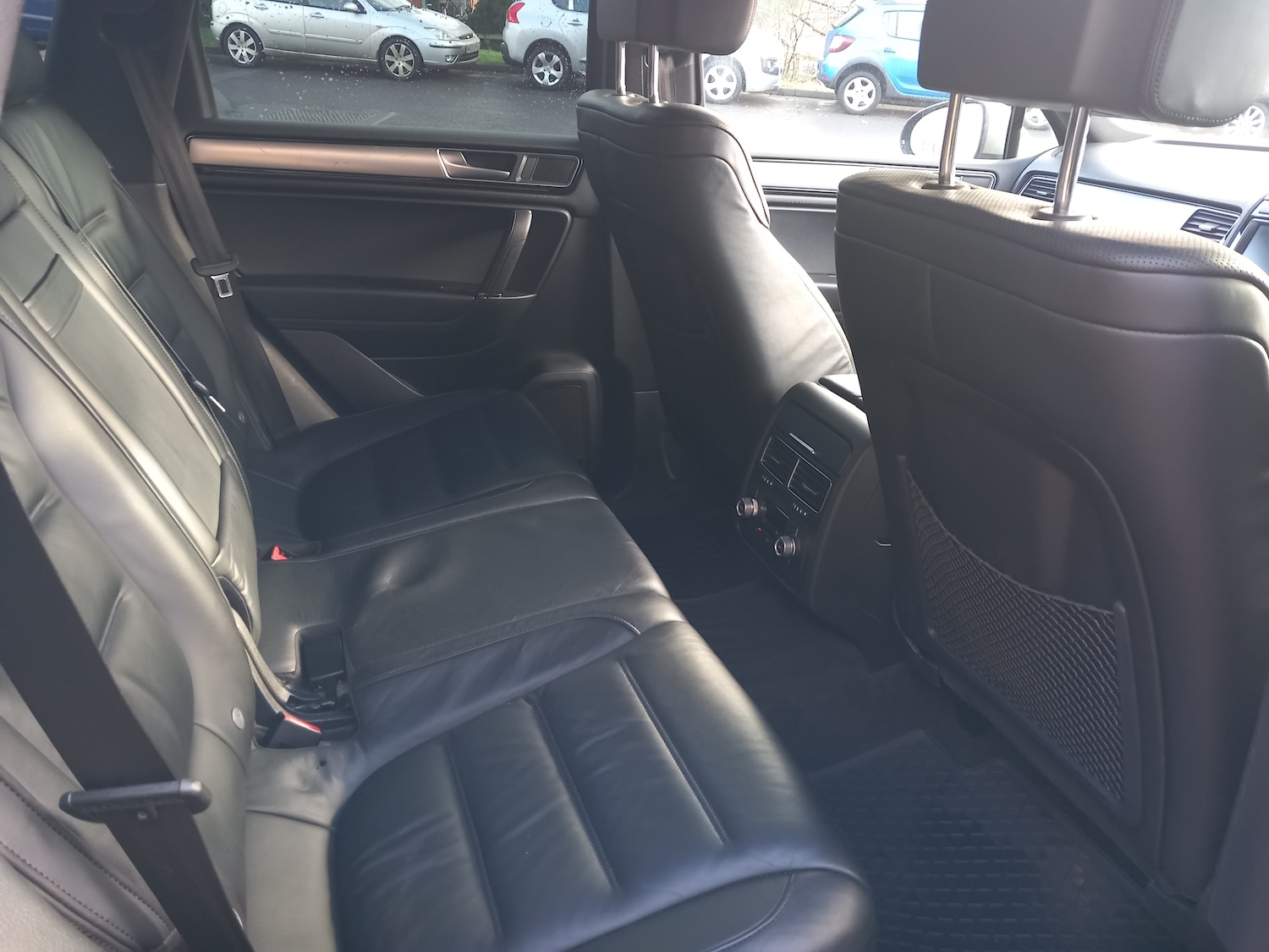 Used Volkswagen Touareg 2015 for sale - 76905189: Photo 14