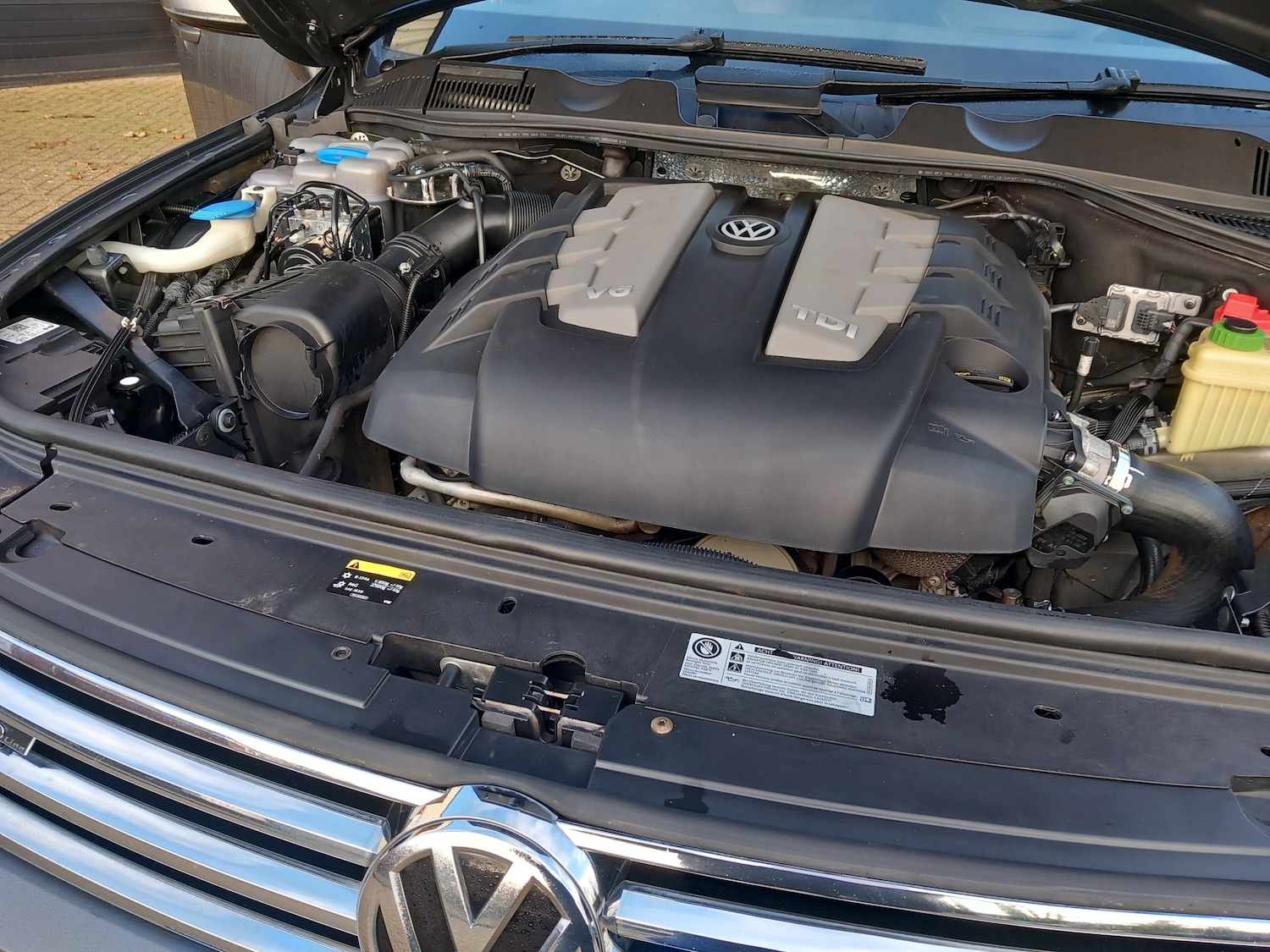 Used Volkswagen Touareg 2015 for sale - 76905189: Photo 24