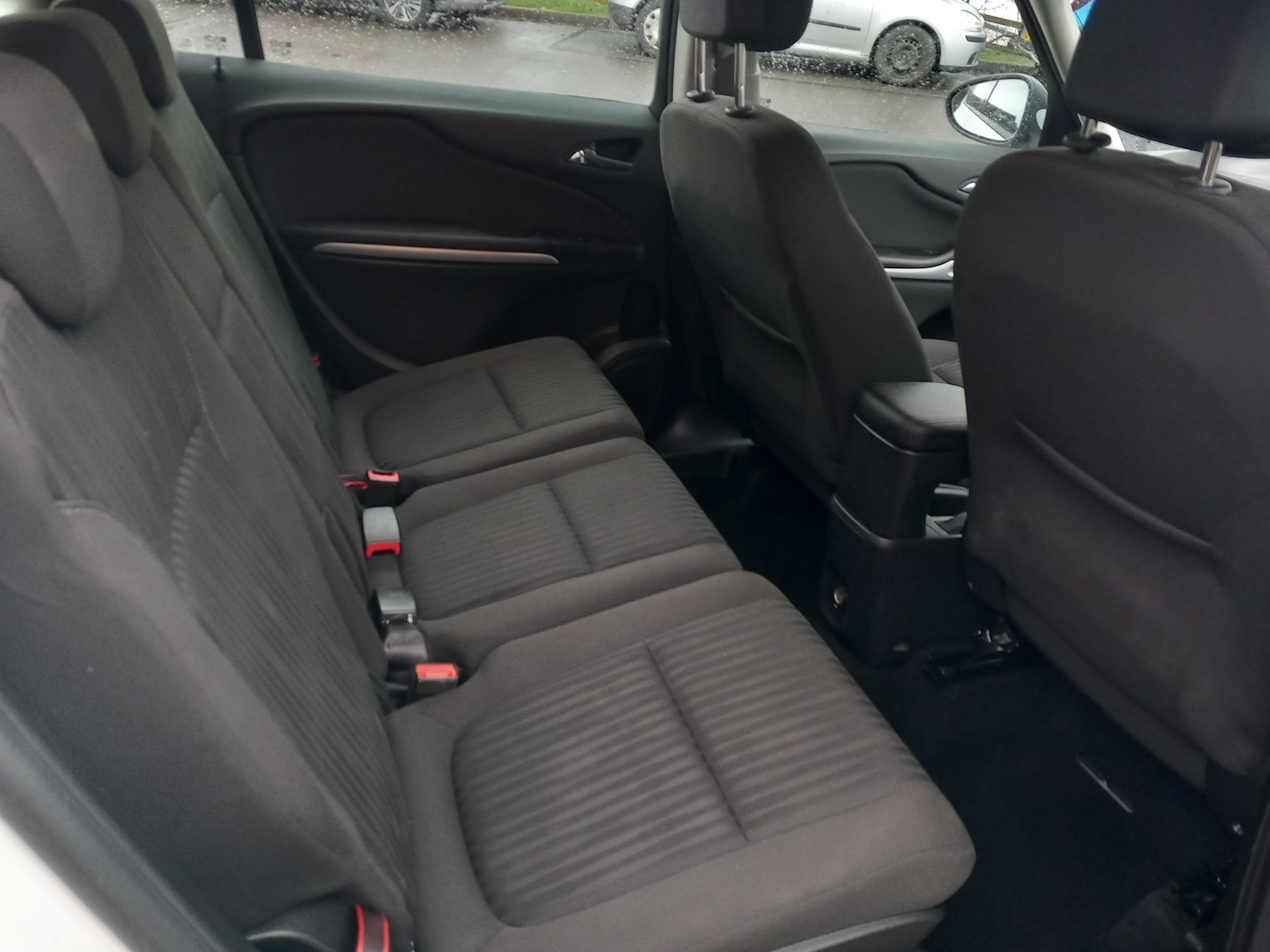 Used Vauxhall Zafira 2015 for sale - 77460450: Photo 15