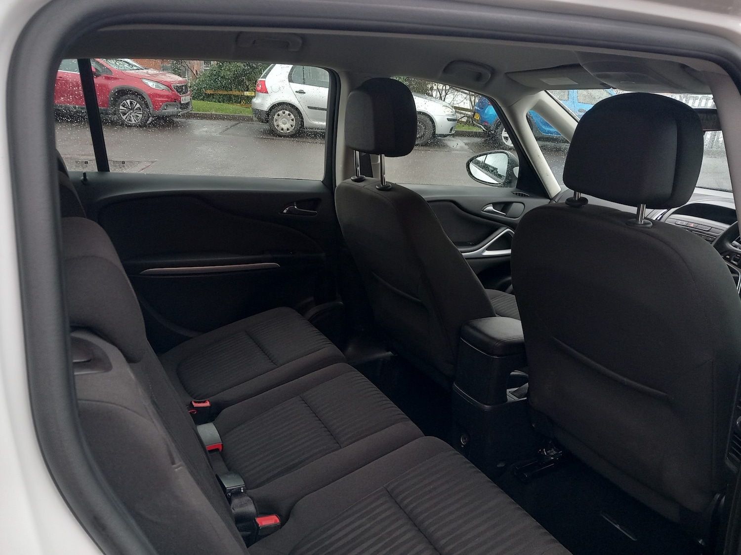 Used Vauxhall Zafira 2015 for sale - 77460450: Photo 17