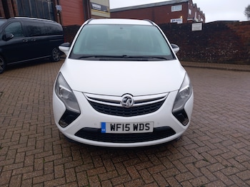 Used Vauxhall Zafira 2015 for sale - 77460450: Photo