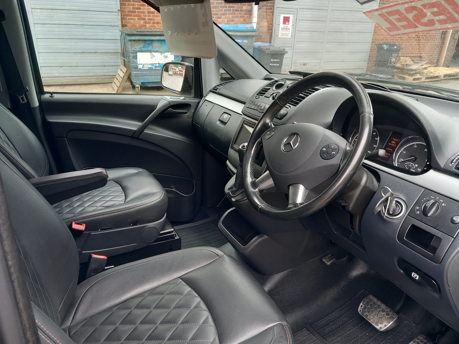 Used Mercedes-Benz Vito 2014 for sale - 76324518: Photo 14