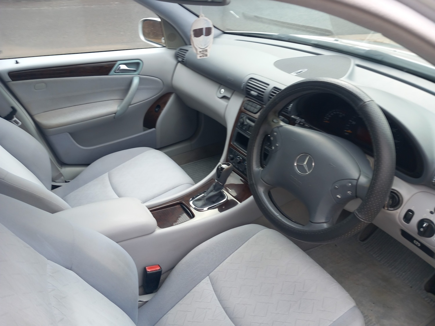 Used Mercedes-Benz C Class 2003 for sale - 77919131: Photo 10