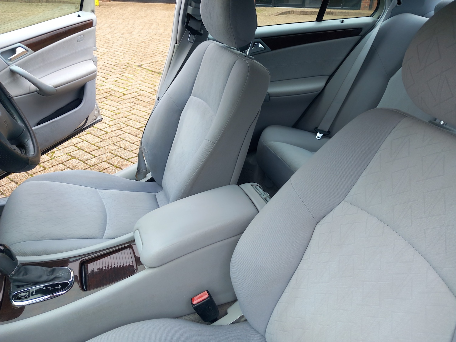 Used Mercedes-Benz C Class 2003 for sale - 77919131: Photo 17