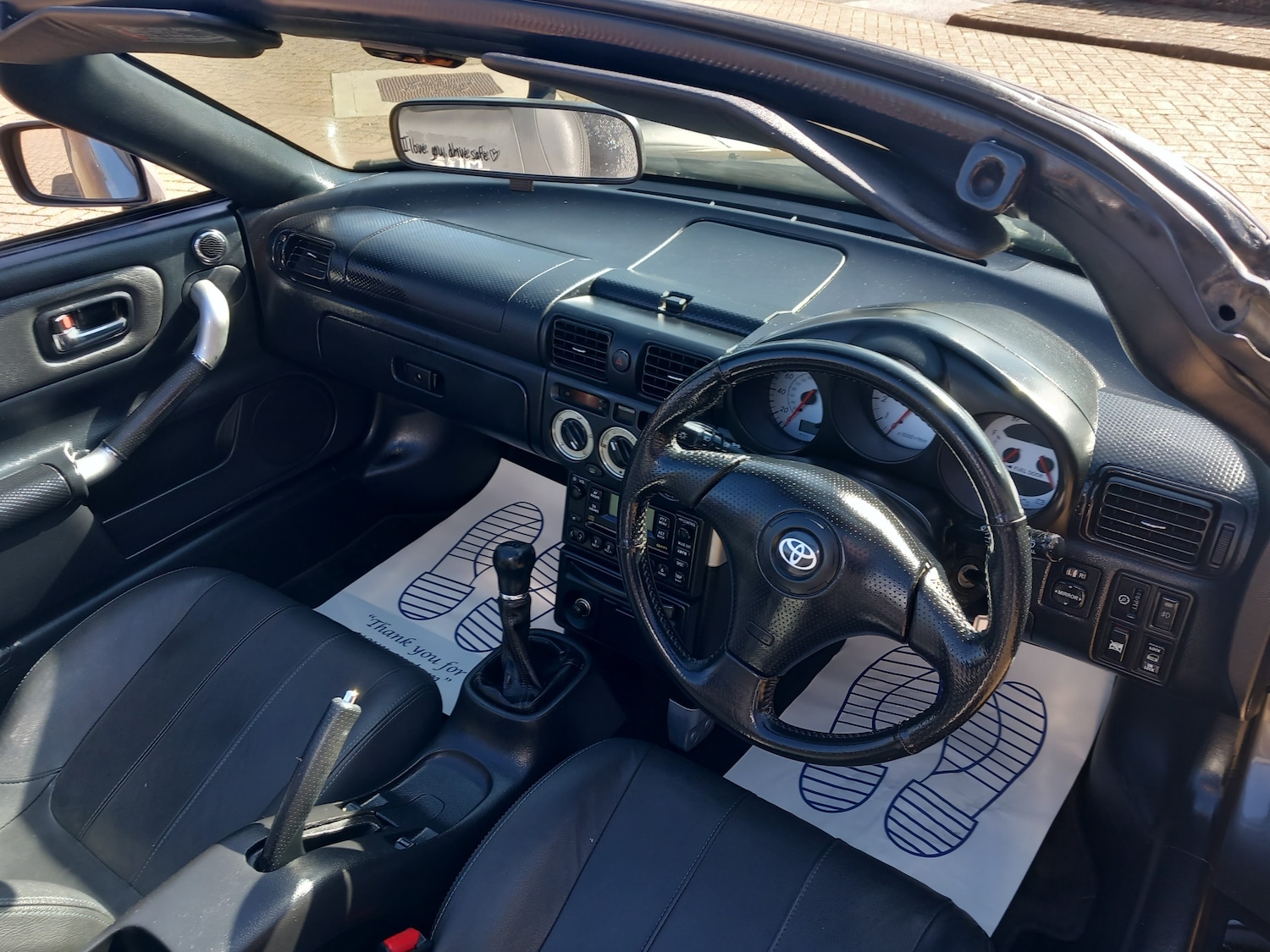 Used Toyota MR2 2004 for sale - 77890558: Photo 13