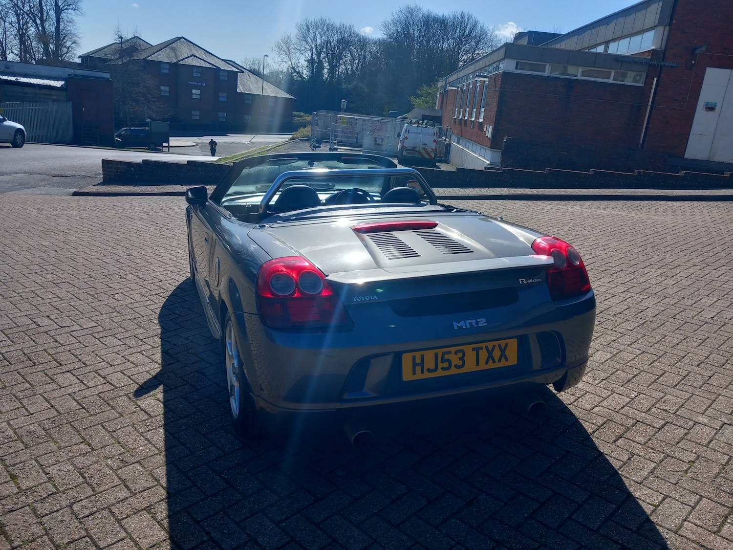 Used Toyota MR2 2004 for sale - 77890558: Photo 9