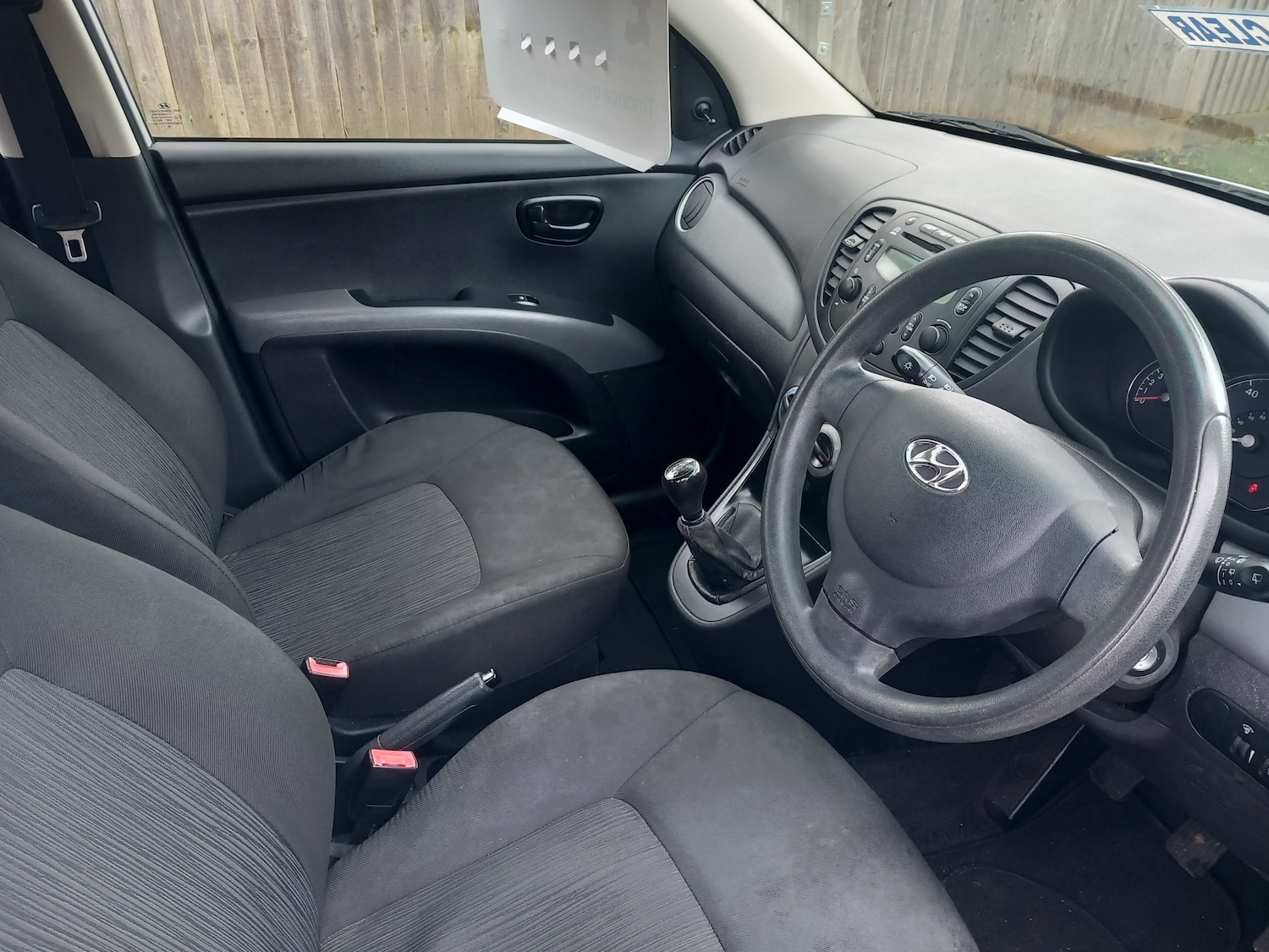 Used Hyundai i10 2011 for sale - 77616985: Photo 7