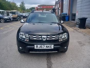 Used Dacia Duster 2017 for sale - 79840541: Photo