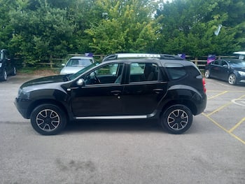 Used Dacia Duster 2017 for sale - 79840541: Photo