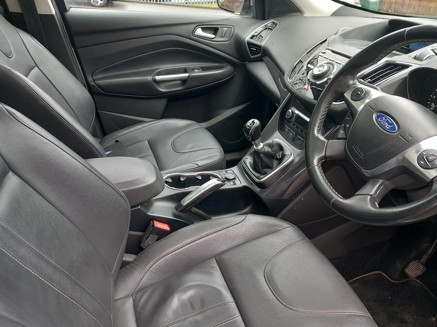 Used Ford Kuga 2014 for sale - 77350483: Photo 8