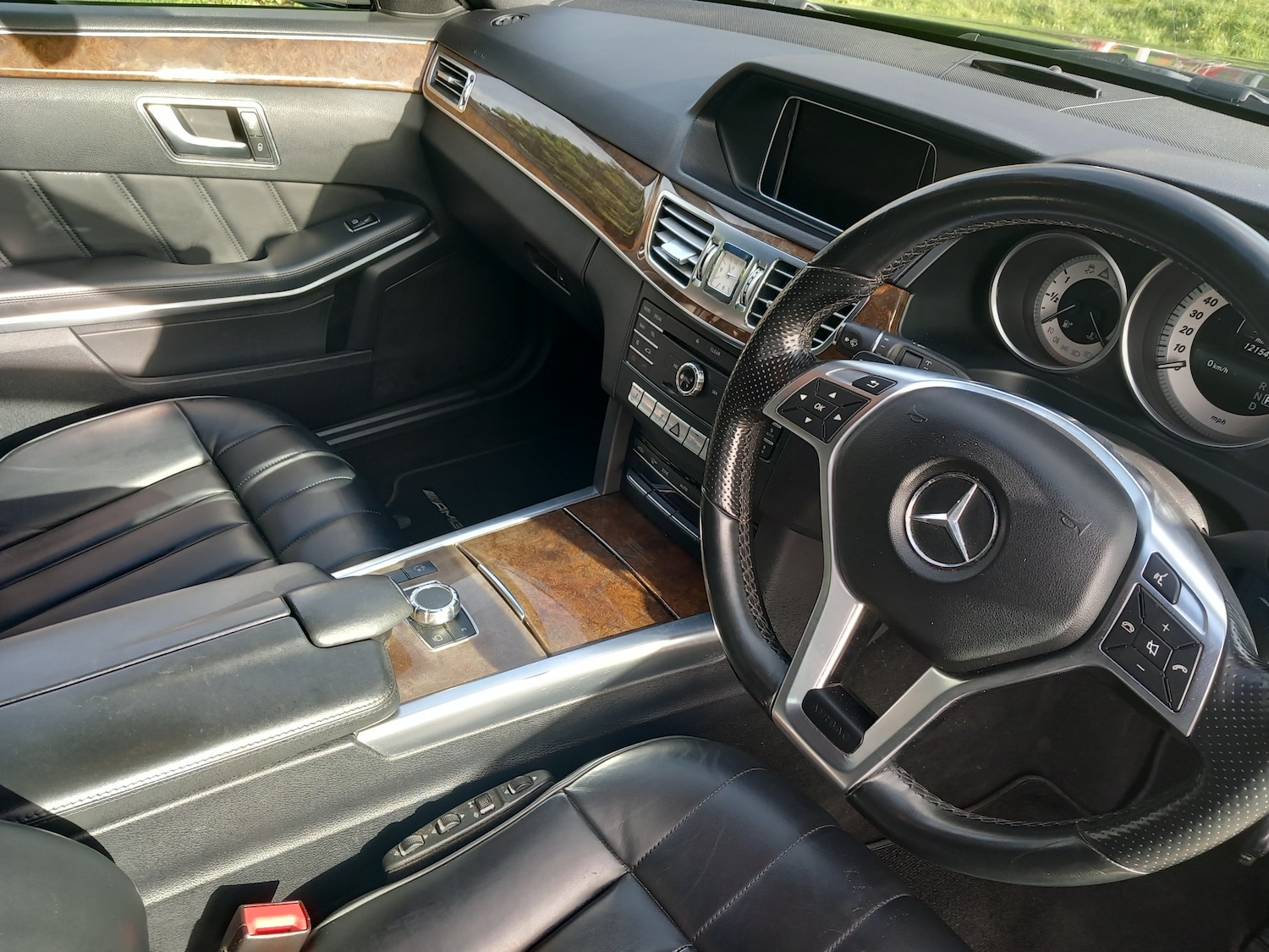 Used Mercedes-Benz E Class 2015 for sale - 76836556: Photo 14