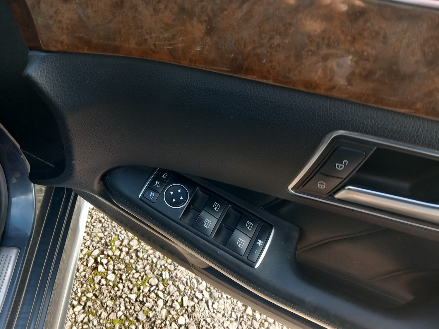 Used Mercedes-Benz E Class 2015 for sale - 76836556: Photo 15