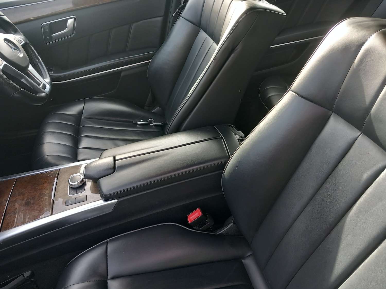 Used Mercedes-Benz E Class 2015 for sale - 76836556: Photo 24