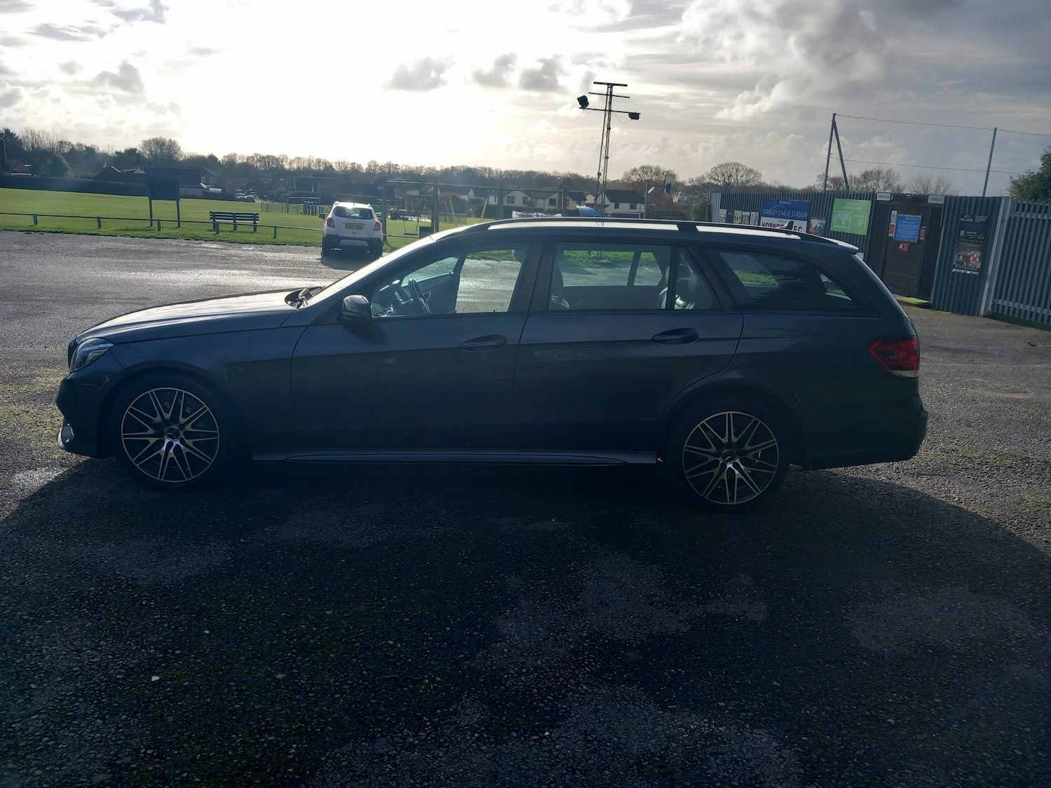 Used Mercedes-Benz E Class 2015 for sale - 76836556: Photo 28