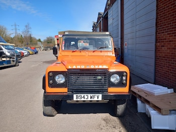 Used Land Rover Defender 90 1984 for sale - 79206335: Photo
