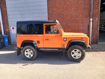 Used Land Rover Defender 90 1984 for sale - 79206335: Photo