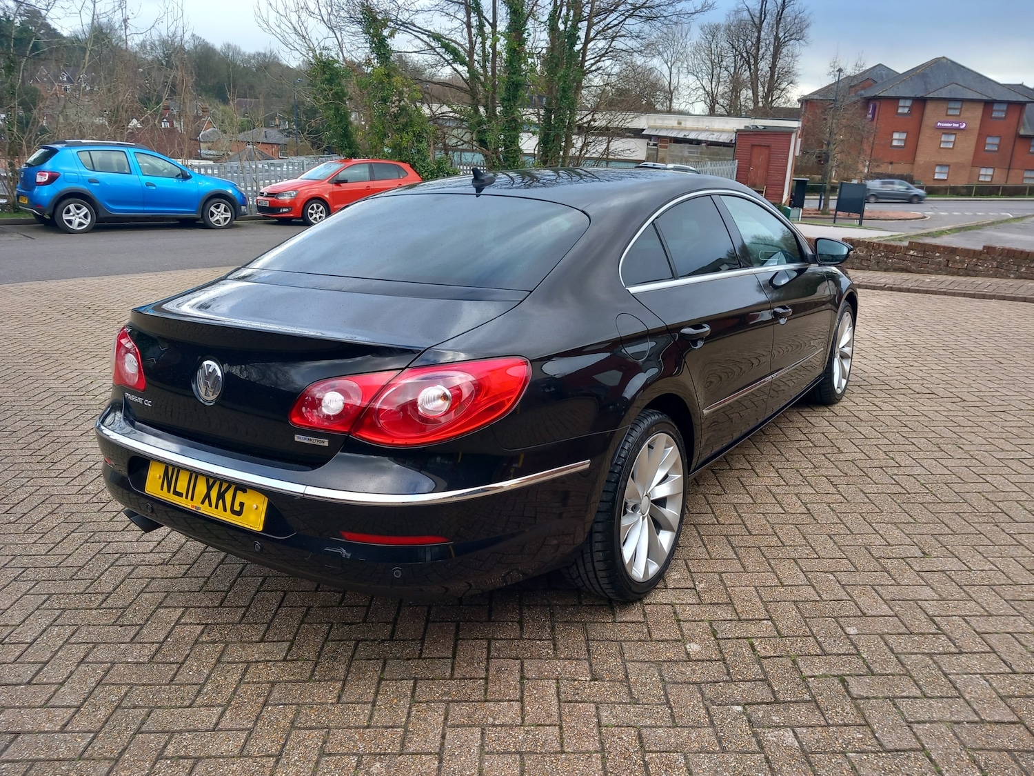 Used Volkswagen Passat 2011 for sale - 77570950: Photo 11