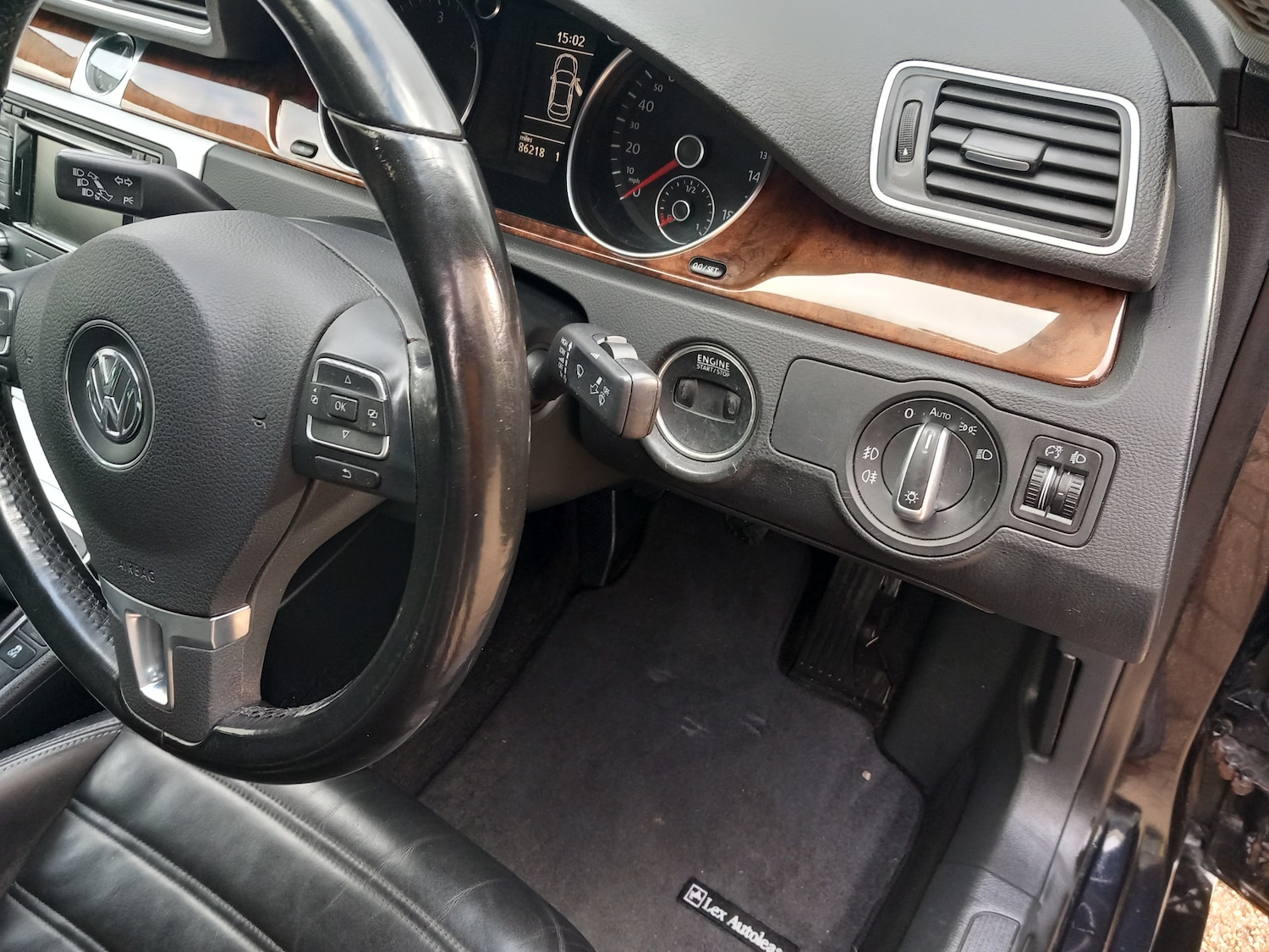 Used Volkswagen Passat 2011 for sale - 77570950: Photo 16