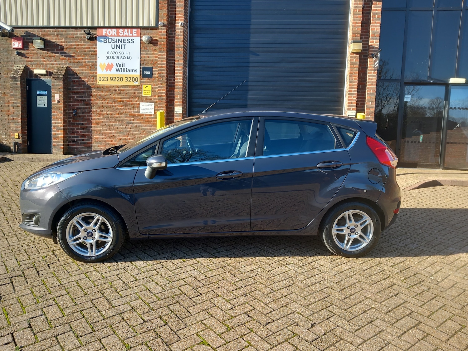 Used Ford Fiesta 2014 for sale - 76706711: Photo 4