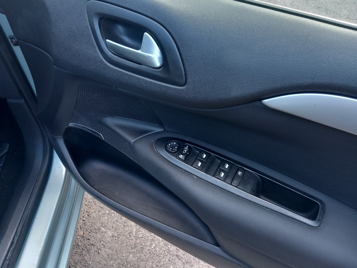 Used Citroen C4 2012 for sale - 76402647: Photo 15