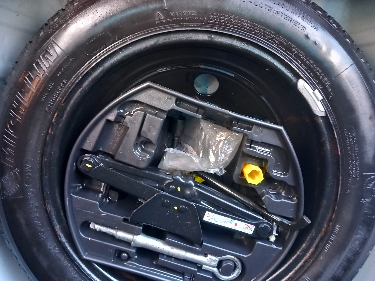 Used Citroen C4 2012 for sale - 76402647: Photo 21