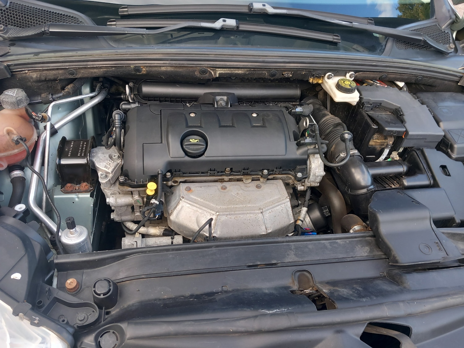 Used Citroen C4 2012 for sale - 76402647: Photo 25