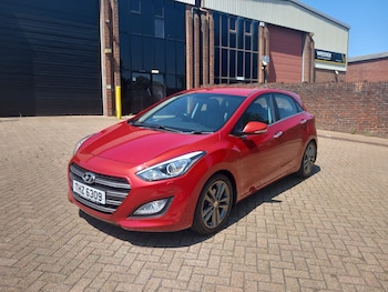 Used Hyundai i30 2015 for sale - 79184628: Photo