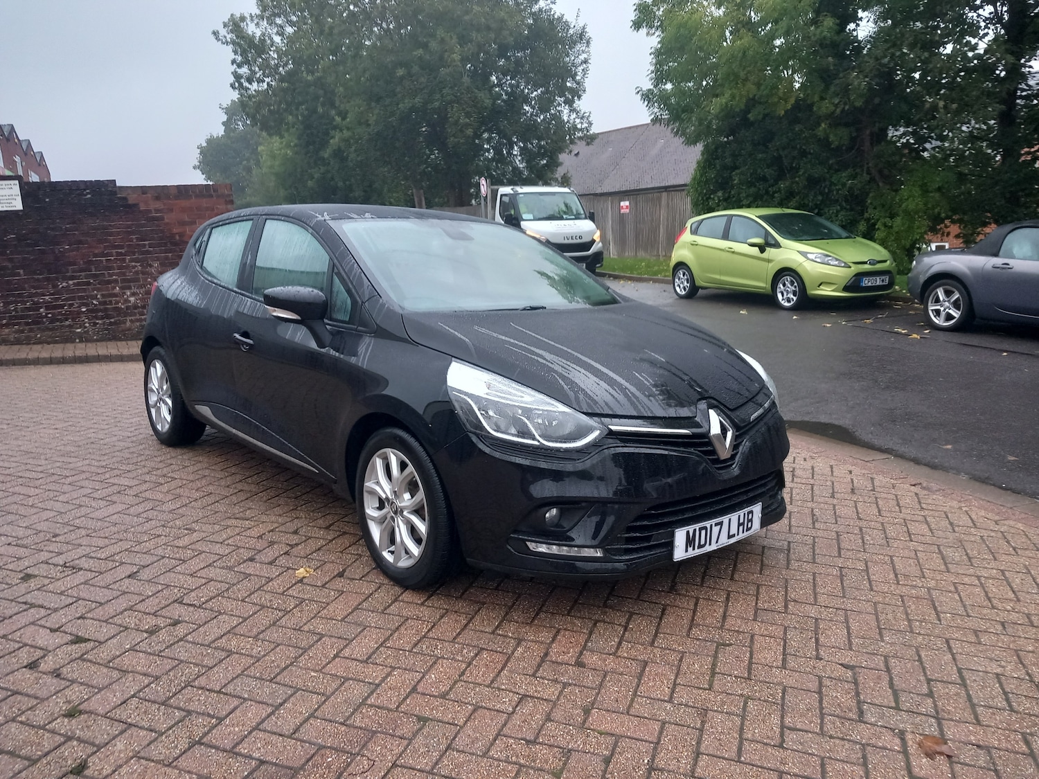 Used Renault Clio 2017 for sale - 76157768: Photo 1