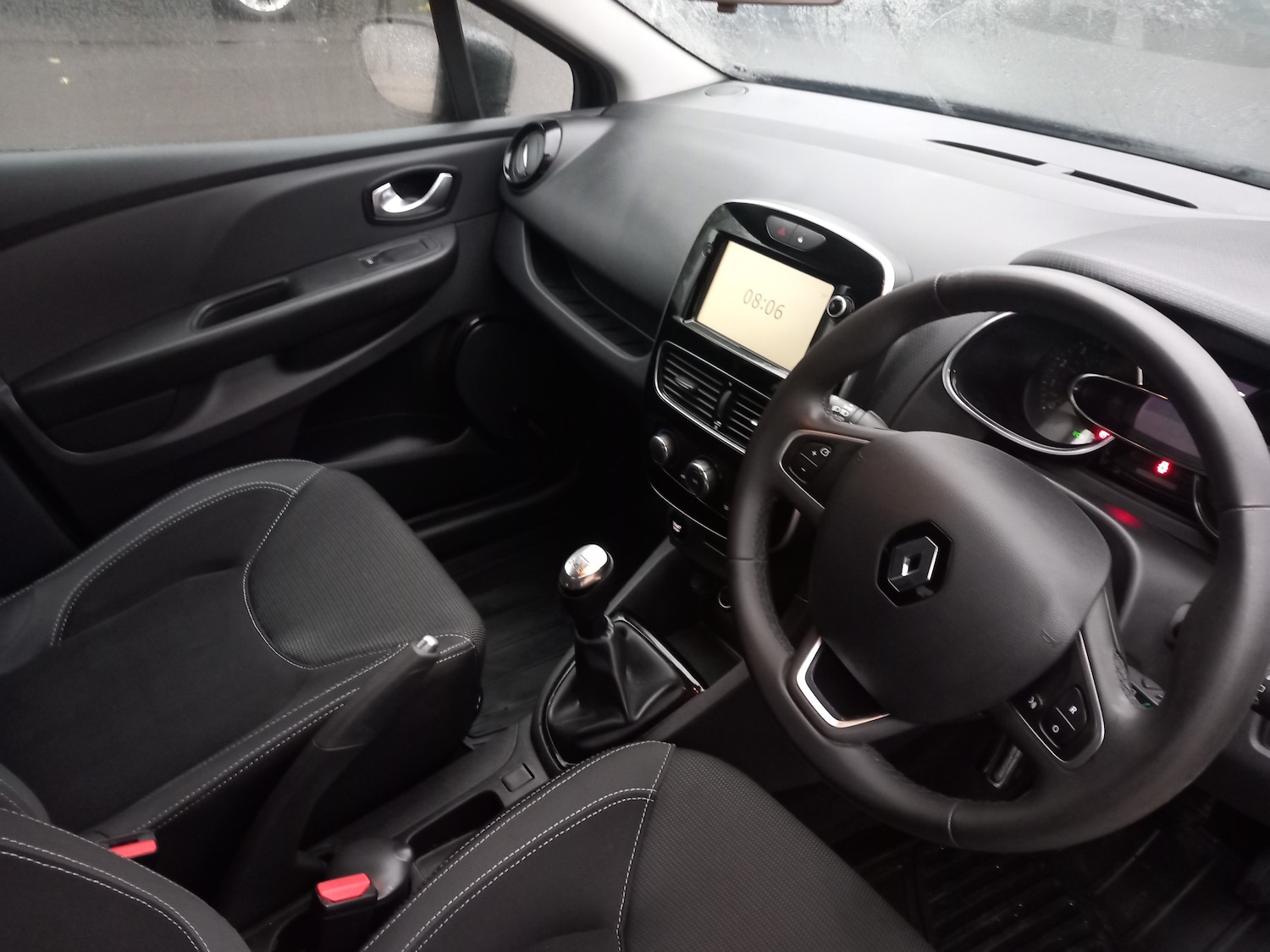 Used Renault Clio 2017 for sale - 76157768: Photo 14